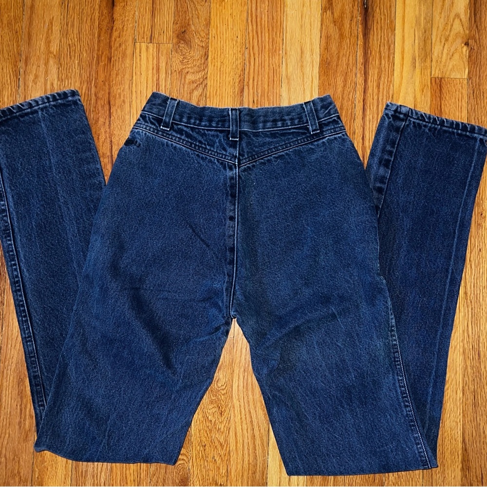 BAREBACK ROPERS